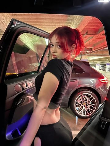 Виктория Гламурная Блондинка