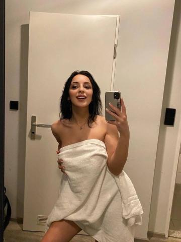 Лариса Молодость